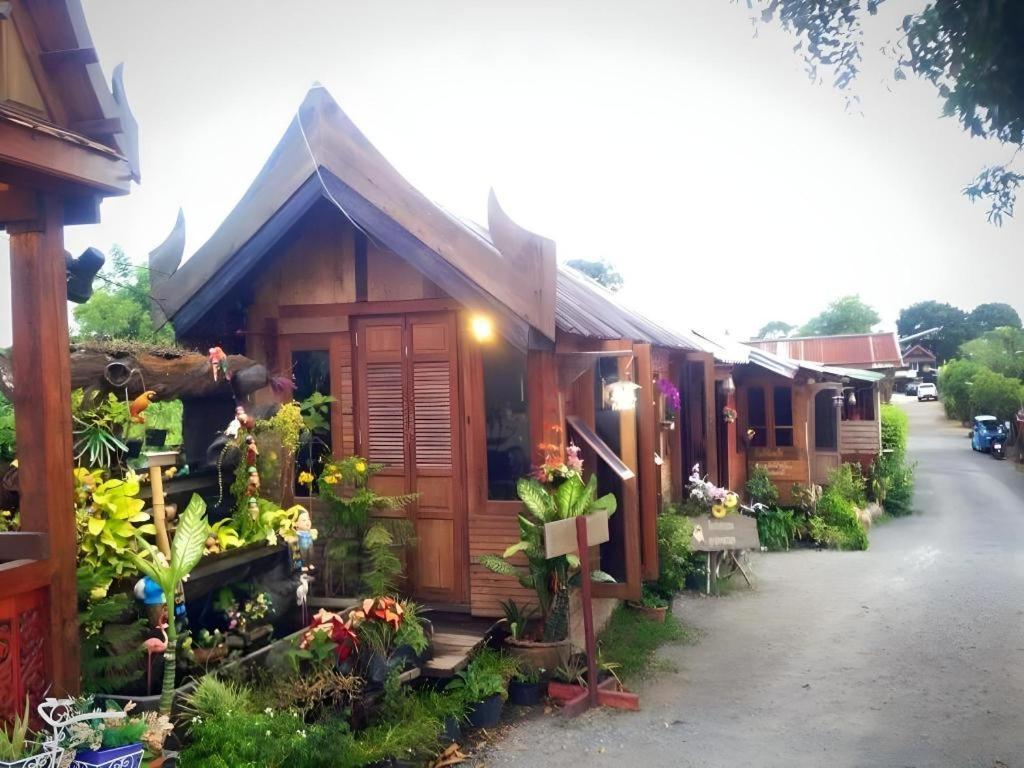 Jidapa Resort Phra Nakhon Si Ayutthaya Dış mekan fotoğraf